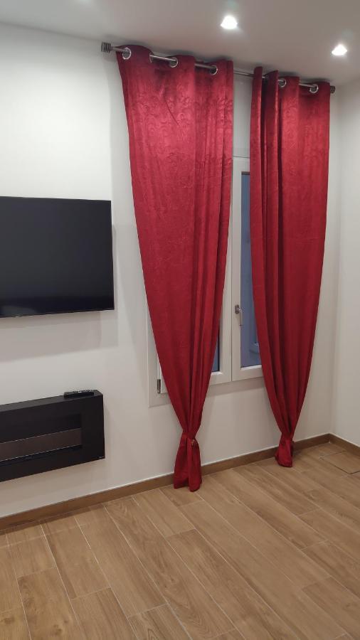 Piccolo Paradiso In Pieno Centro 카스텔디상로 외부 사진