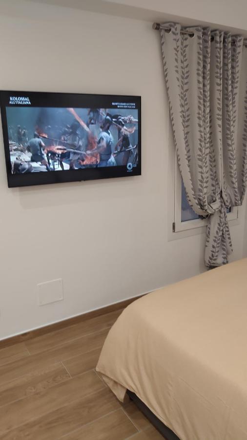 Piccolo Paradiso In Pieno Centro 카스텔디상로 외부 사진